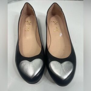 FS NY Black and Silver genuine leather Heart Flats. Size 8, only worn twice!